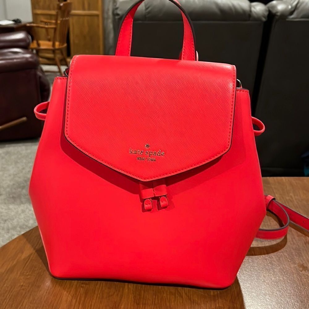 Kate Spade Lizzie medium red backpack. - Picture 4 of 8
